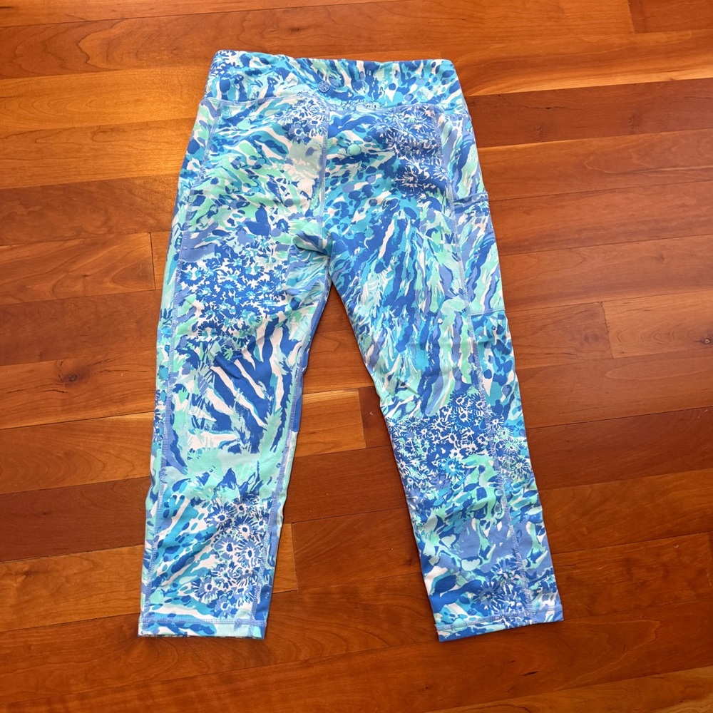 EUC Cropped Lilly Pulitzer Leggings - Picture 3 of 3